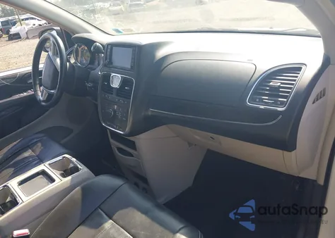 2012 Chrysler Town & Country Touring z USA, uszkodzony, nr VIN 2C4RC1BGXCR409731